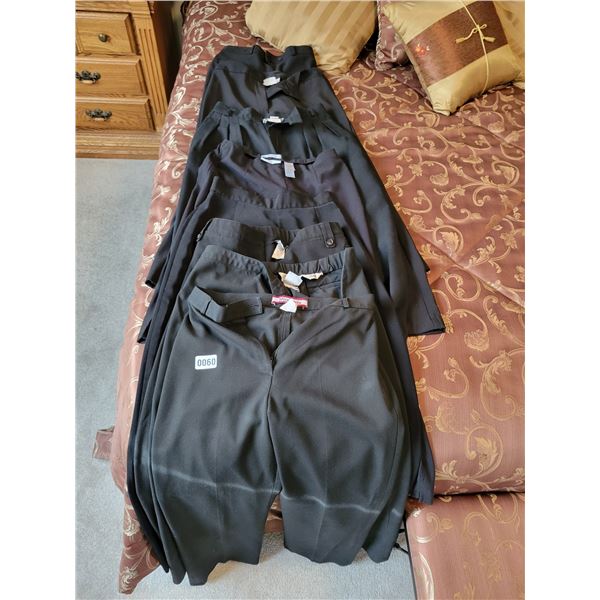 8 Pairs of Women's Dress Pants (Size 4-6)