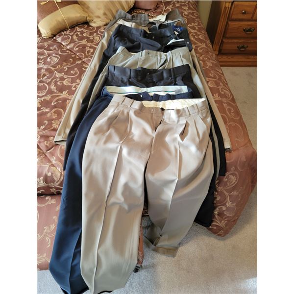 7 Pairs of Men's Dress Pants (Size 36/32)