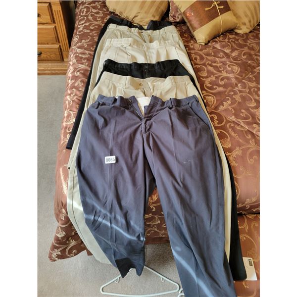6 Pairs of Men's Pants (Size 36/32)