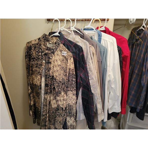 9 Men's Dress Shirts (Medium-Large)