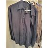 Image 7 : 8 Men's Dress Shirts (Medium-Large)