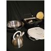 Image 2 : Hamilton Beach 18 Quart Roaster - 2XL Stainless Steel Bowls - 2 George Foreman Grilling Machines