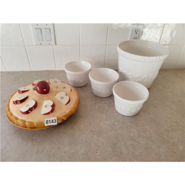 Ceramic Popcorn Buckets & Ceramic Pie Dish