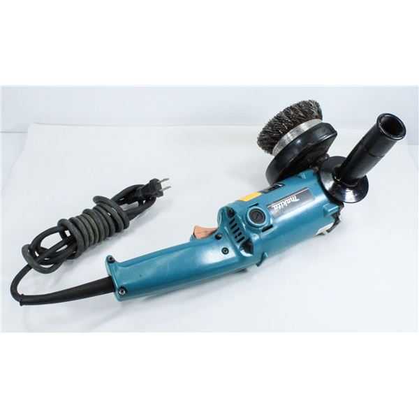 MAKITA 9005V 5" GRINDER WITH WIRE WHEEL