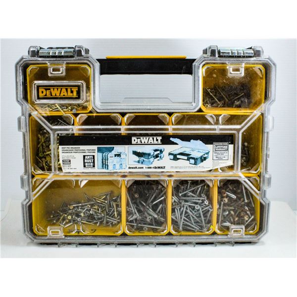 DEWALT PRO ORGANIZER WITH CONTENTS