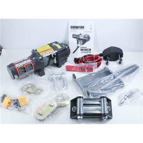 CHAMPION 2500 LB WINCH WITH SPEED MOUNT HITCH ADAPTER - COMES WITH BONUS ACCESSORIES