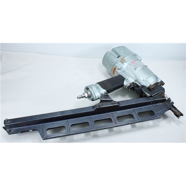 HITATCHI NR8-3A3 3/4" STRIP NAILER WITH DEPTH GAUGE