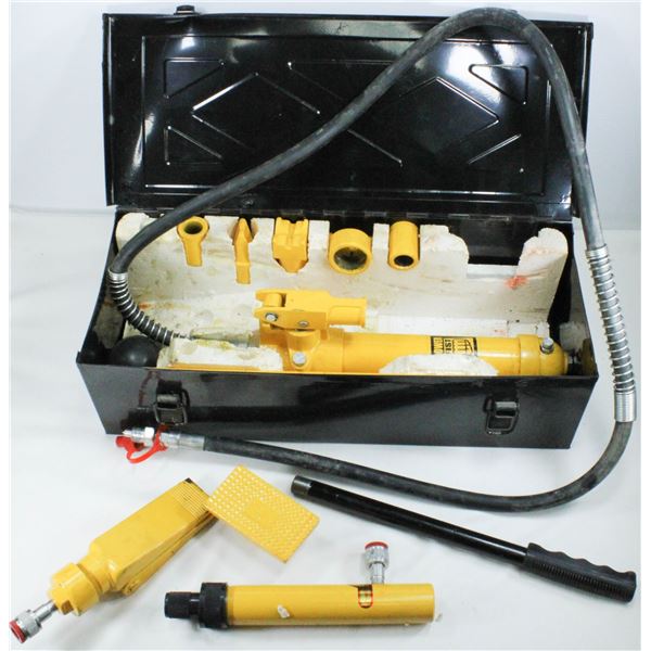 POWERFIST HYDRAULIC PORTA-POWER PACK WITH JACK ATTACHMENTS & ACCESSORIES IN CARRY CASE