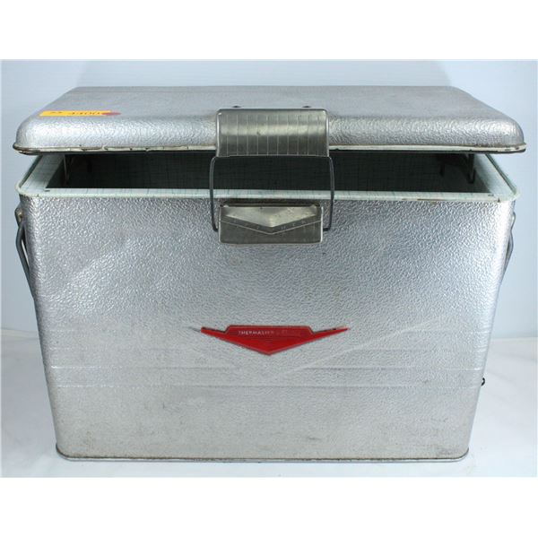 VINTAGE THERMASTER BY POLORON ICE CHEST COOLER