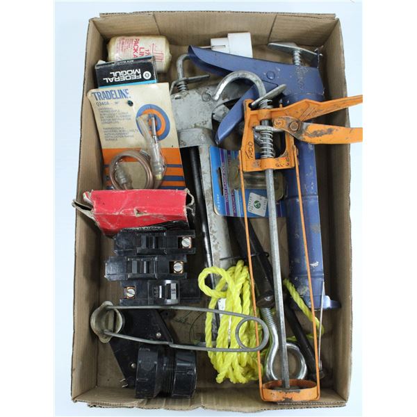 FLAT OF MISC CAULKING GUNS