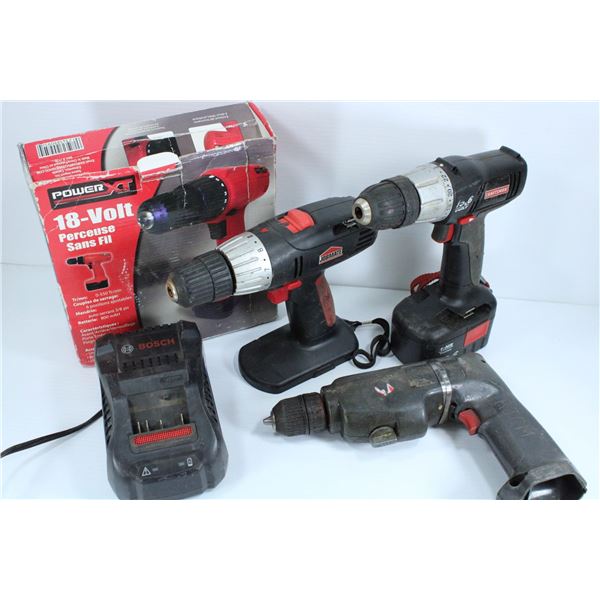 FLAT OF MISC - DRILLS, BOSH CHARGER