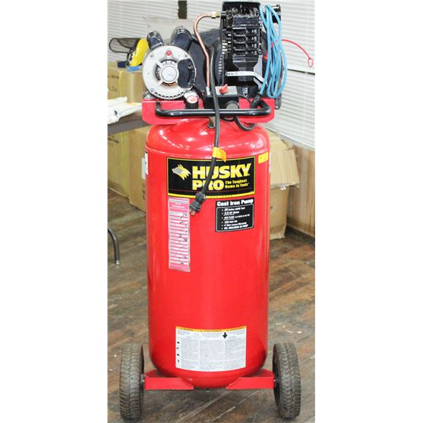 HUSKY PRO 30 GALLON VERTICAL AIR COMPRESSOR