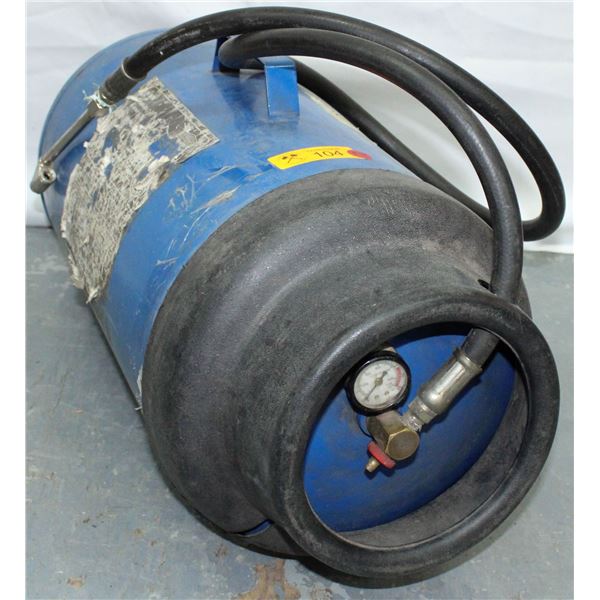 ULTRAPRO PORTABLE AIR TANK WITH GAUGE