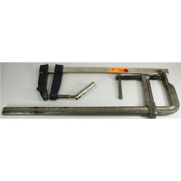 LOT OF HEAVY DUTY CLAMPS