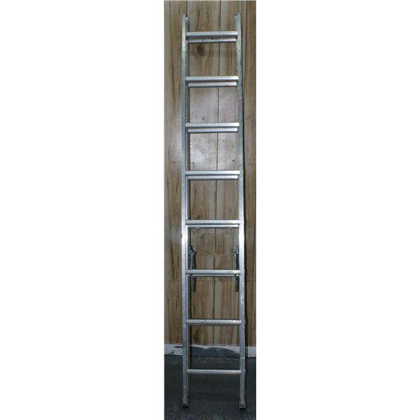 APPROX. 8' EXTENDABLE LADDER