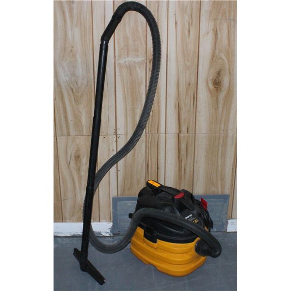 4 GALLON 5.5hp SHOP VACUUM