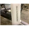 Image 4 : SCHWINN SPIN BIKE