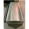 Image 2 : THULE SWEDEN EVOLUTION CAR ROOF STORAGE UNIT APPROX. 75 X 29"
