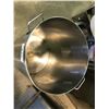Image 2 : LARGE STAINLESS STEEL COOKING POT WITH DRAIN APPROX 24X18"