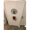 Image 2 : METAL STORAGE CABINET WITH 4 SHELVES 42" X 23" X 48"