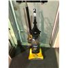 Image 1 : EUREKA UPRIGHT VACUUM CLEANER