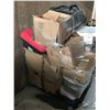 Image 2 : PALLET OF ASSORTED STORAGE LOCKER GOODS
