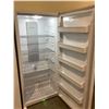 Image 2 : FRIGIDAIRE STANDING FREEZER MODEL FFFH20F3WW0