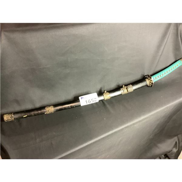 DAMASCUS SAMURAI SWORD WITH SHEATH