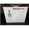 Image 2 : *NEW* KITCHENAID TURBO BEATER HAND MIXER 5 SPEEDS ICY BLUE