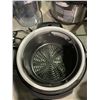 Image 2 : *TESTED WORKING* NINJA AIR FRYER WITH PRESSURE COOKER LID