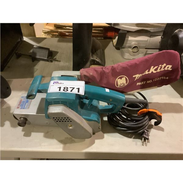 MAKITA BELT SANDER MODEL 9924DB