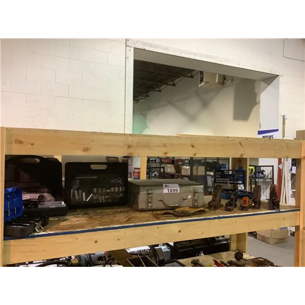 SHELF LOT OF ASSORTED ITEMS INCLUDING; ROK 25PC SANDING DRUM SET, MASTERCRAFT DRILL BIT SET, ROK
