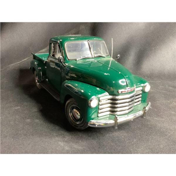 DANBURY MINT 1953 CHEVROLET PICKUP  1:24 SCALE