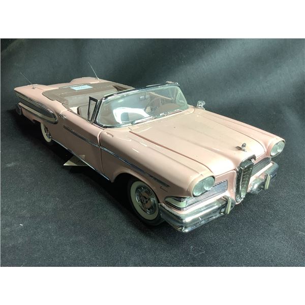 FRANKLIN MINT PRECISION MODELS 1958 EDSEL CITATION  1:24 SCALE WITH COA