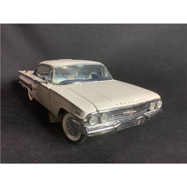 FRANKLIN MINT PRECISION MODELS THE 1960 CHEVY IMPALA 1:24 SCALE WITH COA