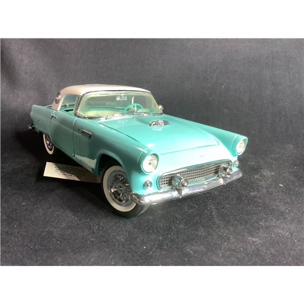 FRANKLIN MINT PRECISION MODELS THE 1956 FORD THUNDERBIRD  1:24 SCALE WITH COA