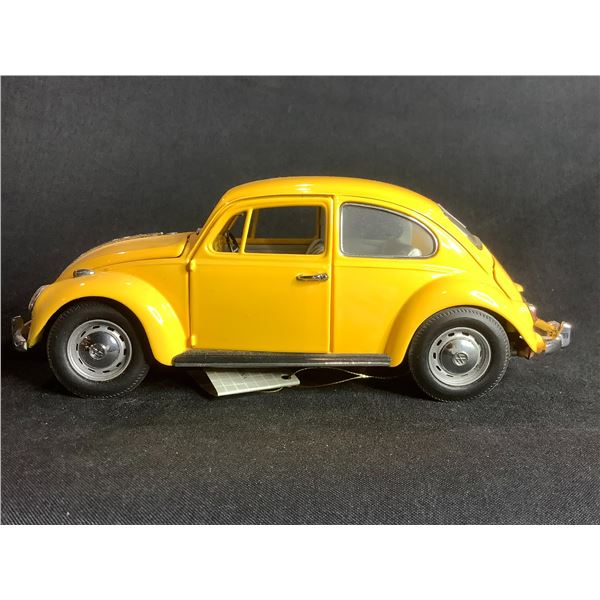 FRANKLIN MINT PRECISION MODELS THE 1967 VOLKSWAGEN BEETLE 1:24 SCALE WITH COA
