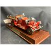 Image 3 : FRANKLIN MINT PRECISION MODELS THE 1922 AHRENS-FOX R-K-4 PUMPER 1:24 SCALE WITH COA
