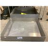 Image 2 : 2 X   36" X 30"ALUMINUM RINSING TRAYS