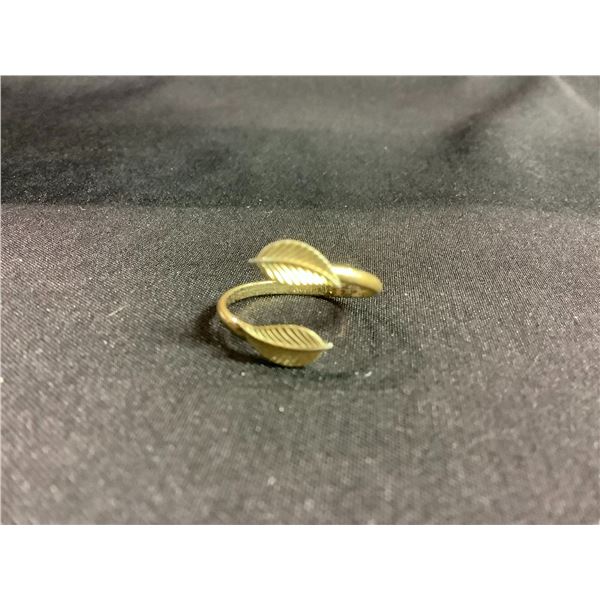 DESIGNER MODERN LEAF RING