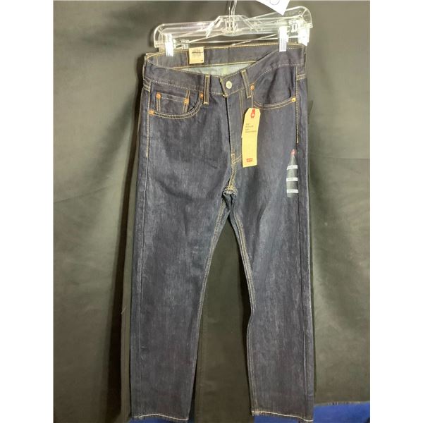 4 PAIRS OF BRAND NEW SIZE 30W LEVIS JEANS