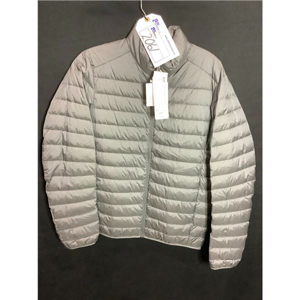 NEW UNIQLO ULTRA LIGHT DOWN JACKET SIZE XS