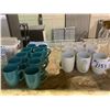 Image 3 : SHELF LOT OF CUPS, GLASS BOWLS, GLASS CONTAINERS, AND MORE