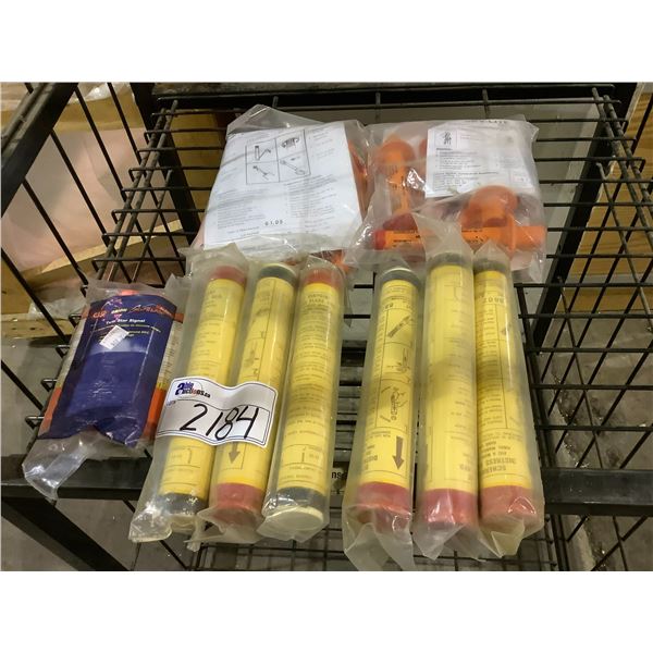 LOT OF ASSORTED BOAT FLARES