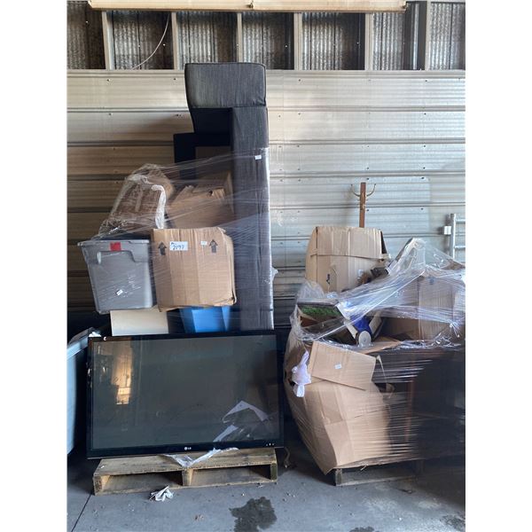 1 FULL PALLET AND A HALF A PALLET OF STORAGE LOCKER GOODS