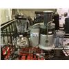Image 1 : BREVILLE JUICE FOUNTAIN & OSTER BLENDER