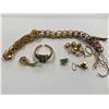 Image 1 : LOT OF SCRAP GOLD WITH DIAMOND AND PEARLS