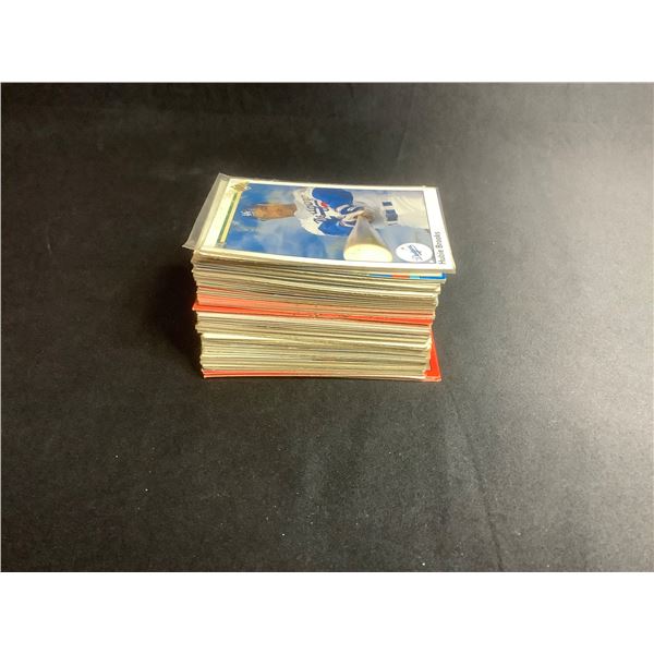STACK OF ASSORTED BASEBALL CARDS
