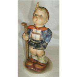 Hummel Little Hiker Singer # 16/1