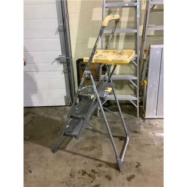 3 STEP STOOL